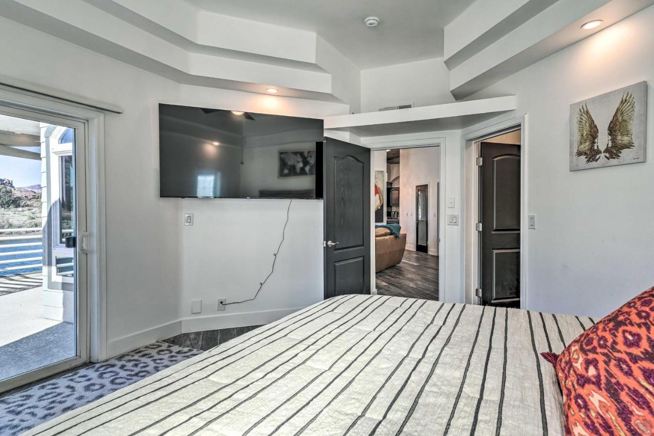 Spacious Parker House On The Colorado River! Exterior photo